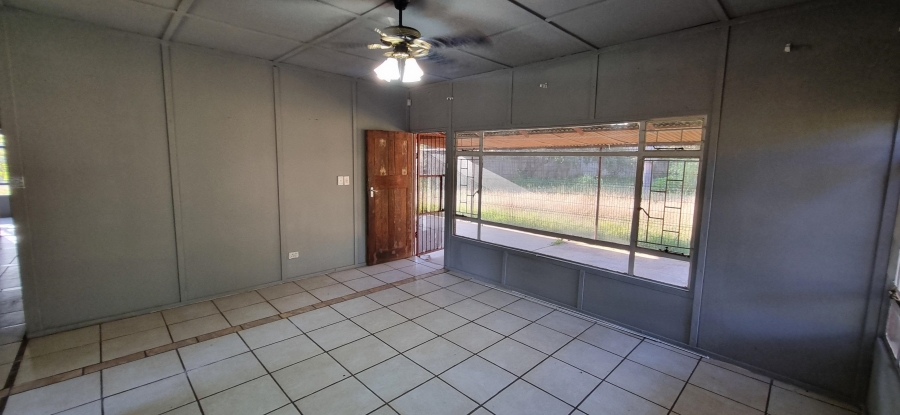 7 Bedroom Property for Sale in Zoutpansdrift A H North West